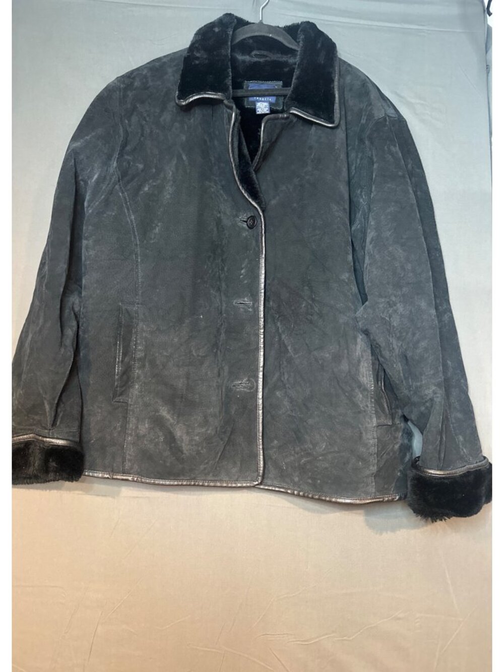 Venezia Womens 26/28 Black Genuine Leather Jacket Plus Size Plush Trim Vintage